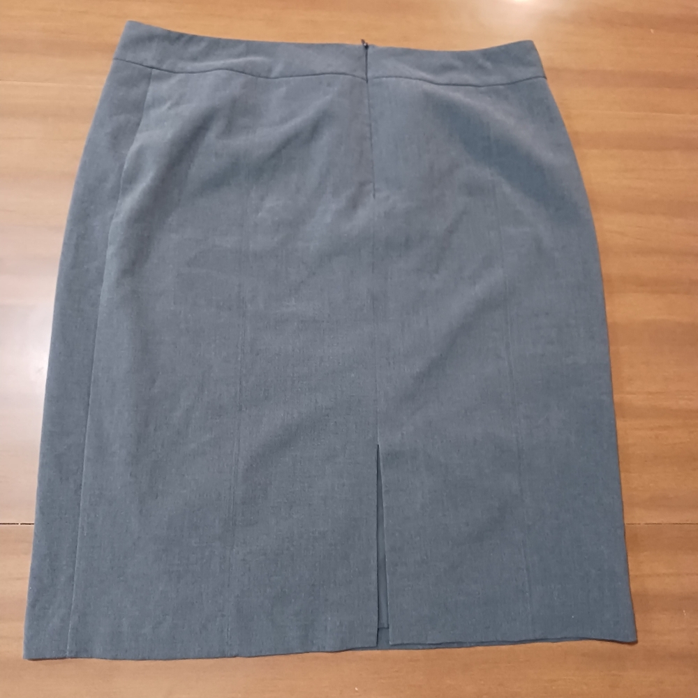 Covington Skirt Stretch Gray Sz 16 Zip Slit